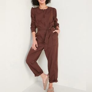 OLD Navy Zipper front utility jumpsuit. Size S